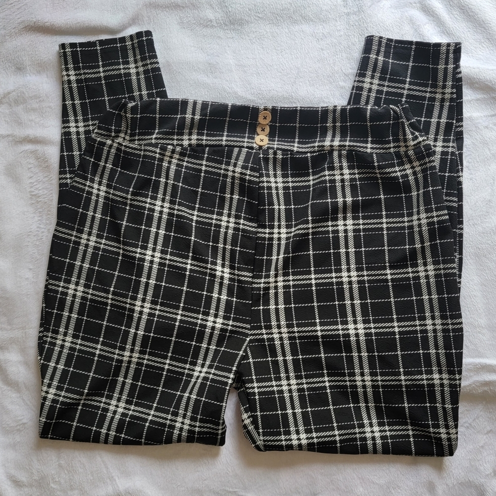 SHEIN Maternity Buttoned Front Plaid Pants Size XL